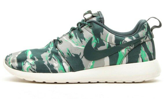 Nike Roshe Run Tiger Stripe Camo Green Chaussures Femme/Homme Millésime Vert / Voile / Gamma Vert