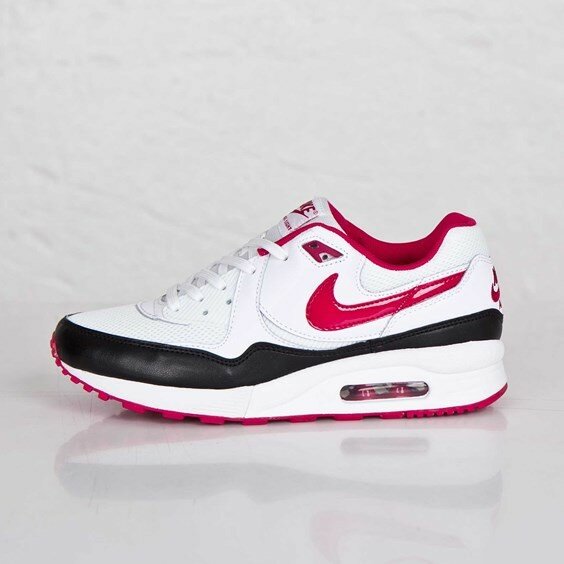 Chaussure Nike Air Max Light Essential Femme Code de Style: 624725-104 Fuschia Vigueur Blanc / Noir